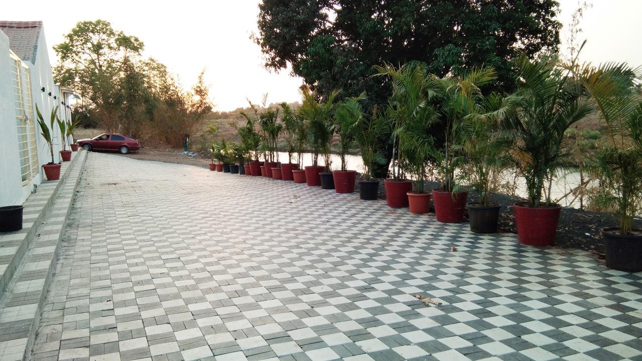 Samudra Resort Nashik Extérieur photo